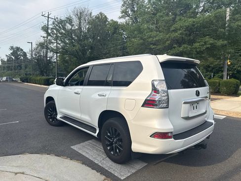 Used 2021 Lexus GX 460 Premium w/ Premium Package AWD/4WD image 5