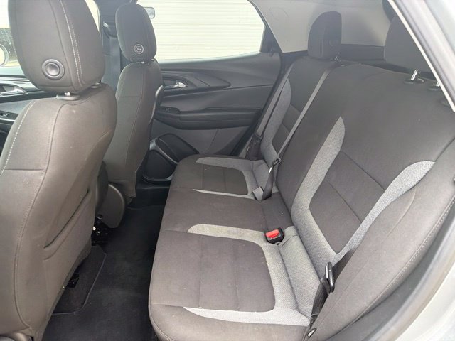 Used 2025 Chevrolet TrailBlazer LT FWD image 15