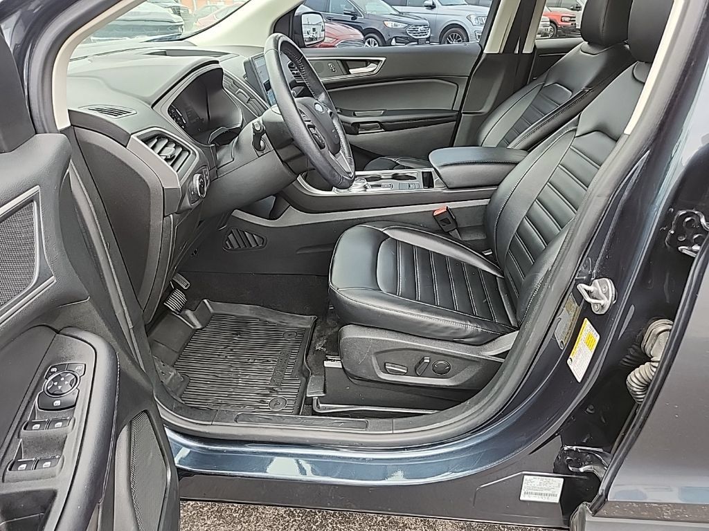Used 2023 Ford Edge SEL w/ Convenience Package AWD/4WD image 32