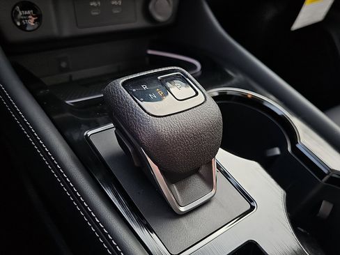 New 2026 Nissan Rogue Platinum image 11