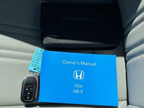 Used 2026 Honda HR-V EX-L image 33