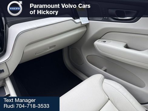 New 2026 Volvo XC60 B5 Ultra w/ Protection Package Premier image 24