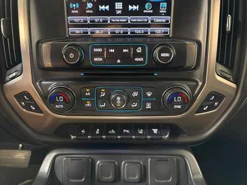 Used 2018 GMC Sierra 3500 Denali w/ Duramax Plus Package image 26