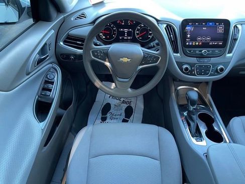 Used 2025 Chevrolet Malibu LT w/ LPO, Floor Liner Package image 6