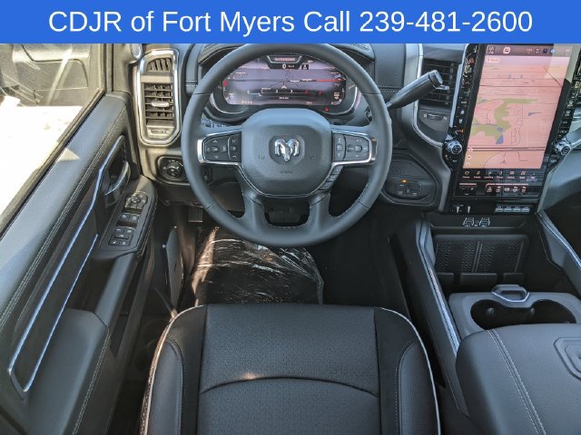 New 2026 RAM 3500 Laramie AWD/4WD image 13