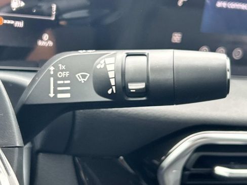New 2026 Nissan Sentra SR w/ SR Premium Package FWD image 30