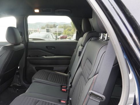 New 2026 Nissan Pathfinder Rock Creek AWD/4WD image 17