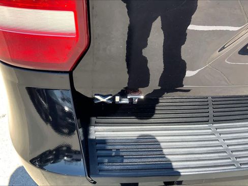 Used 2021 Ford Expedition XLT RWD image 10