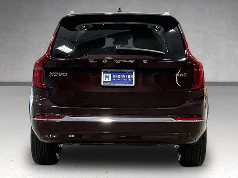 New 2026 Volvo XC90 B6 Plus w/ Protection Package AWD/4WD image 4