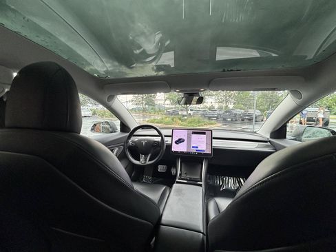 Used 2019 Tesla Model 3 Standard Range Plus RWD image 21