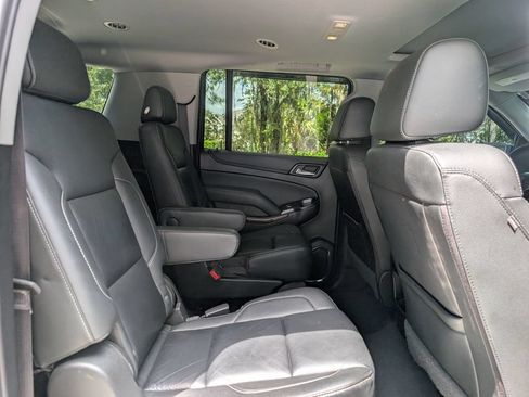 Used 2019 Chevrolet Suburban LT AWD/4WD image 22