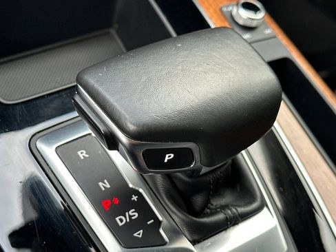 Used 2021 Audi Q5 Premium Plus w/ Premium Plus Package image 27