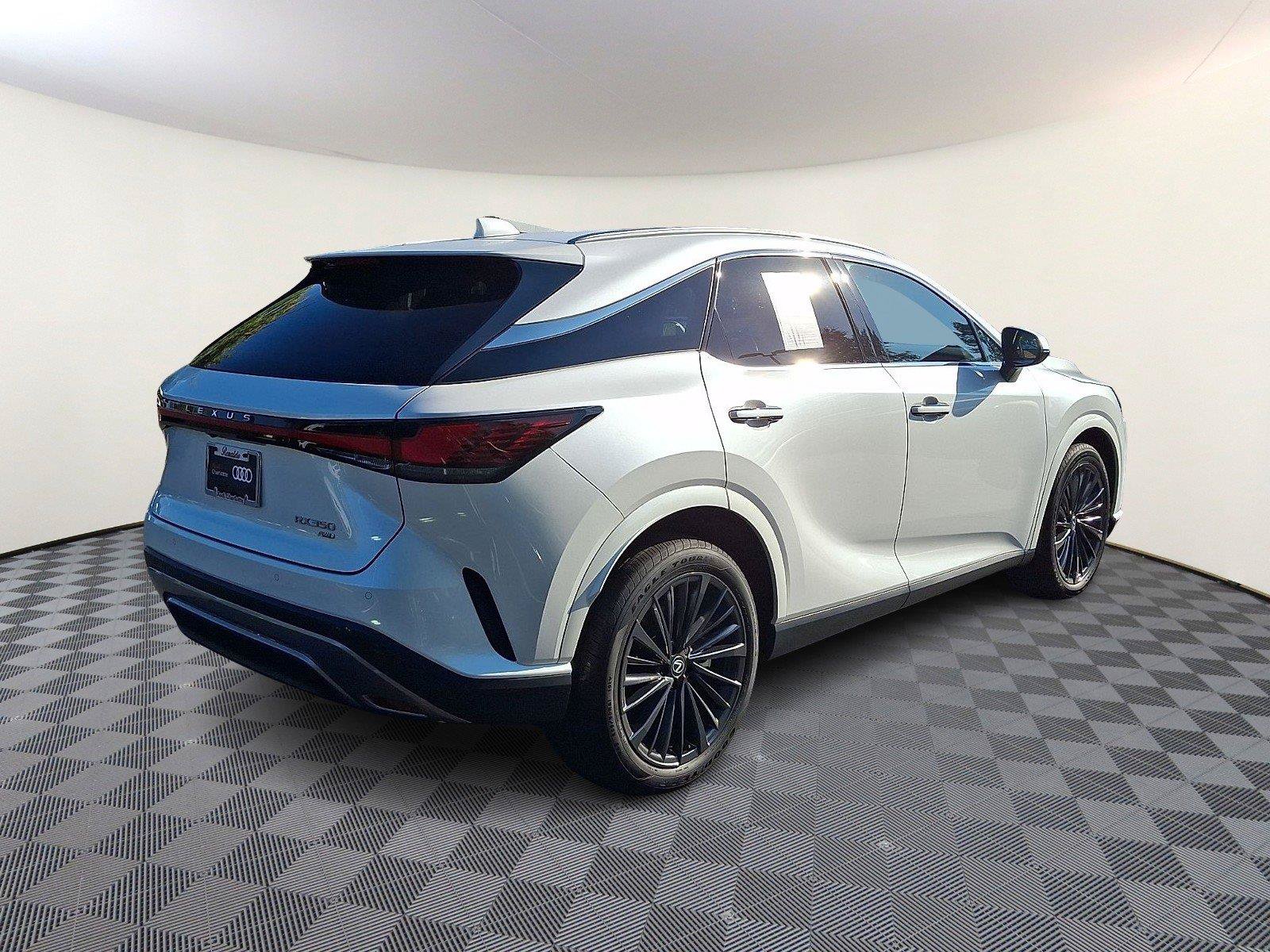 Used 2024 Lexus RX 350 Premium w/ Cold Area Package AWD/4WD image 6