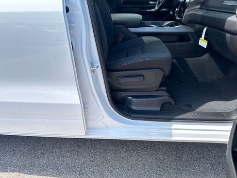 New 2026 RAM 1500 Big Horn AWD/4WD image 26