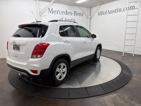 Used 2019 Chevrolet Trax LT FWD image 7