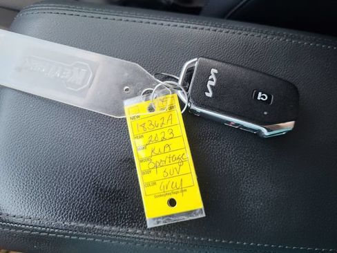 Certified 2023 Kia Sportage EX FWD image 22
