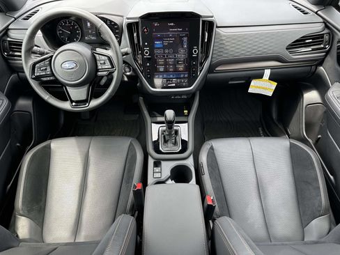 Certified 2025 Subaru Forester Touring AWD/4WD image 11