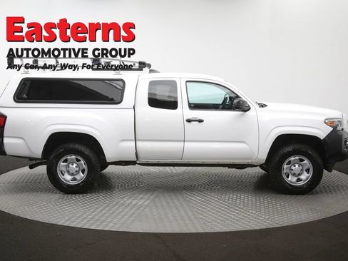 Used 2020 Toyota Tacoma SR RWD image 42