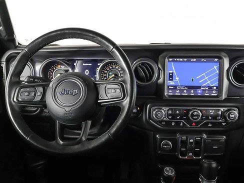 Used 2022 Jeep Wrangler Unlimited Sport image 29