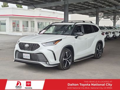 Used 2022 Toyota Highlander XSE