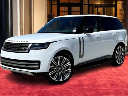 New 2025 Land Rover Range Rover SE