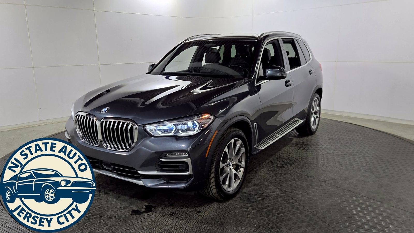 Used 2019 BMW X5 xDrive50i w/ Off-Road Package AWD/4WD image 10