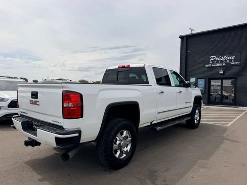 Used 2016 GMC Sierra 3500 Denali w/ Duramax Plus Package AWD/4WD image 4
