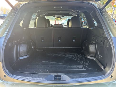 Certified 2025 Subaru Forester Limited image 27