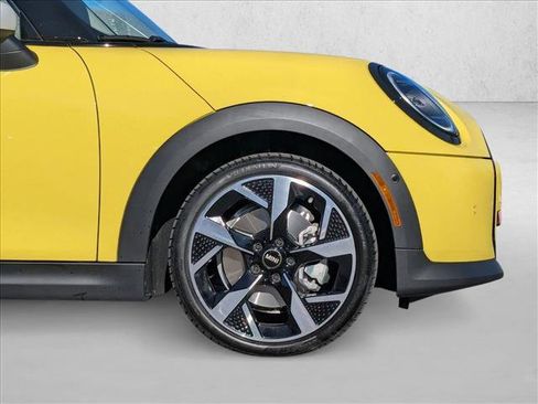 Used 2025 MINI Cooper S image 22