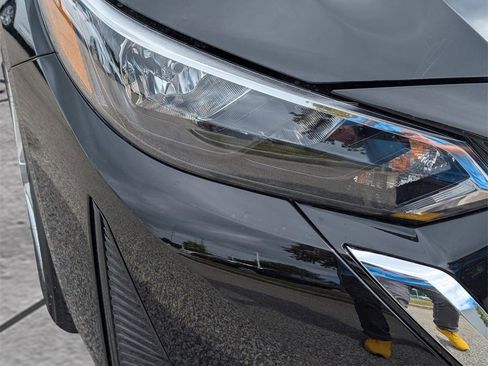 New 2025 Nissan Sentra S image 9