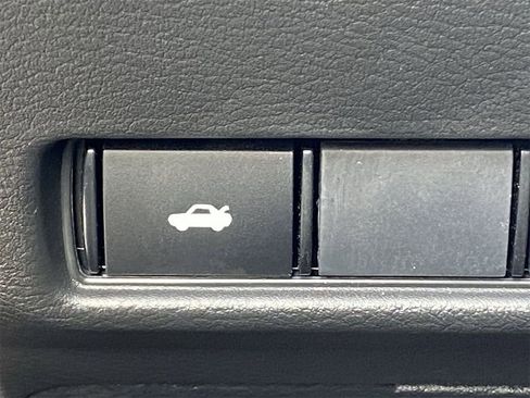 New 2026 Nissan Sentra SV w/ Floor Mat Package FWD image 21
