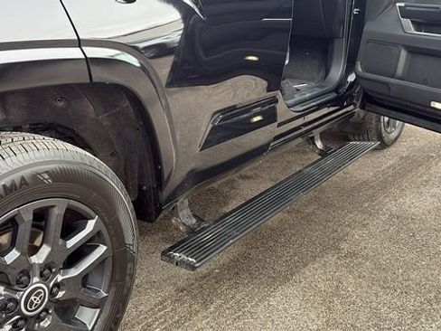 Certified 2024 Toyota Sequoia Platinum image 38