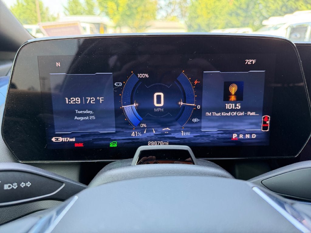 Used 2024 Chevrolet Equinox EV LT w/ Active Safety Package 3 AWD/4WD image 15