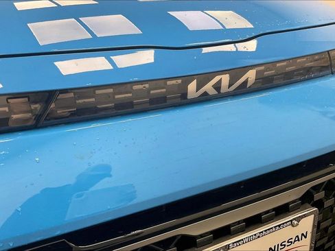 Used 2025 Kia Soul EX image 27