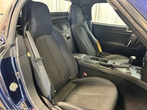 Used 2008 MAZDA MX-5 Miata Touring w/ Appearance Pkg RWD image 14