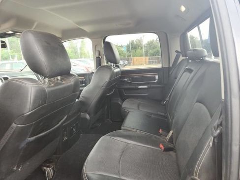 Used 2015 RAM 1500 Laramie w/ Convenience Group AWD/4WD image 11