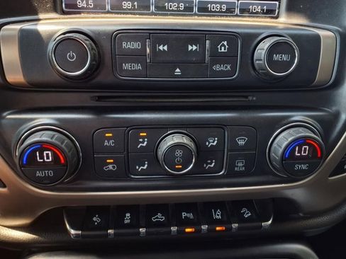 Used 2017 GMC Sierra 3500 Denali image 31