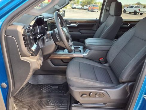 Used 2023 Chevrolet Silverado 1500 RST w/ Convenience Package II AWD/4WD image 24