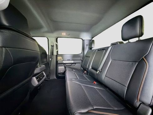 Used 2025 Ford F250 Lariat w/ Tremor Off-Road Package AWD/4WD image 25