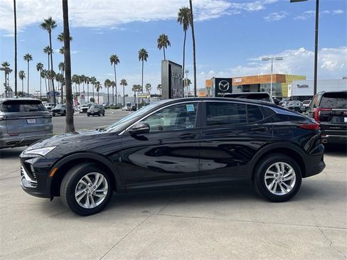 New 2025 Buick Envista Preferred image 6