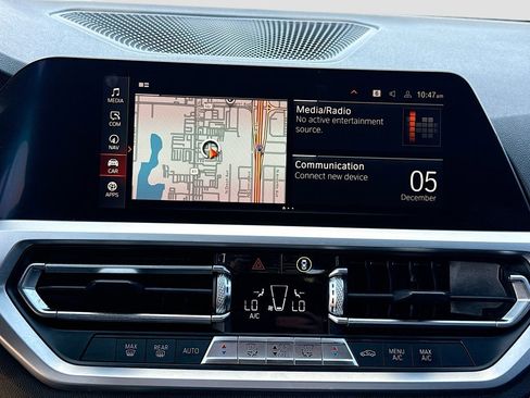 Used 2020 BMW 330i Sedan w/ Driving Assistance Package image 31