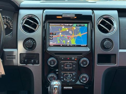 Used 2013 Ford F150 Limited image 40