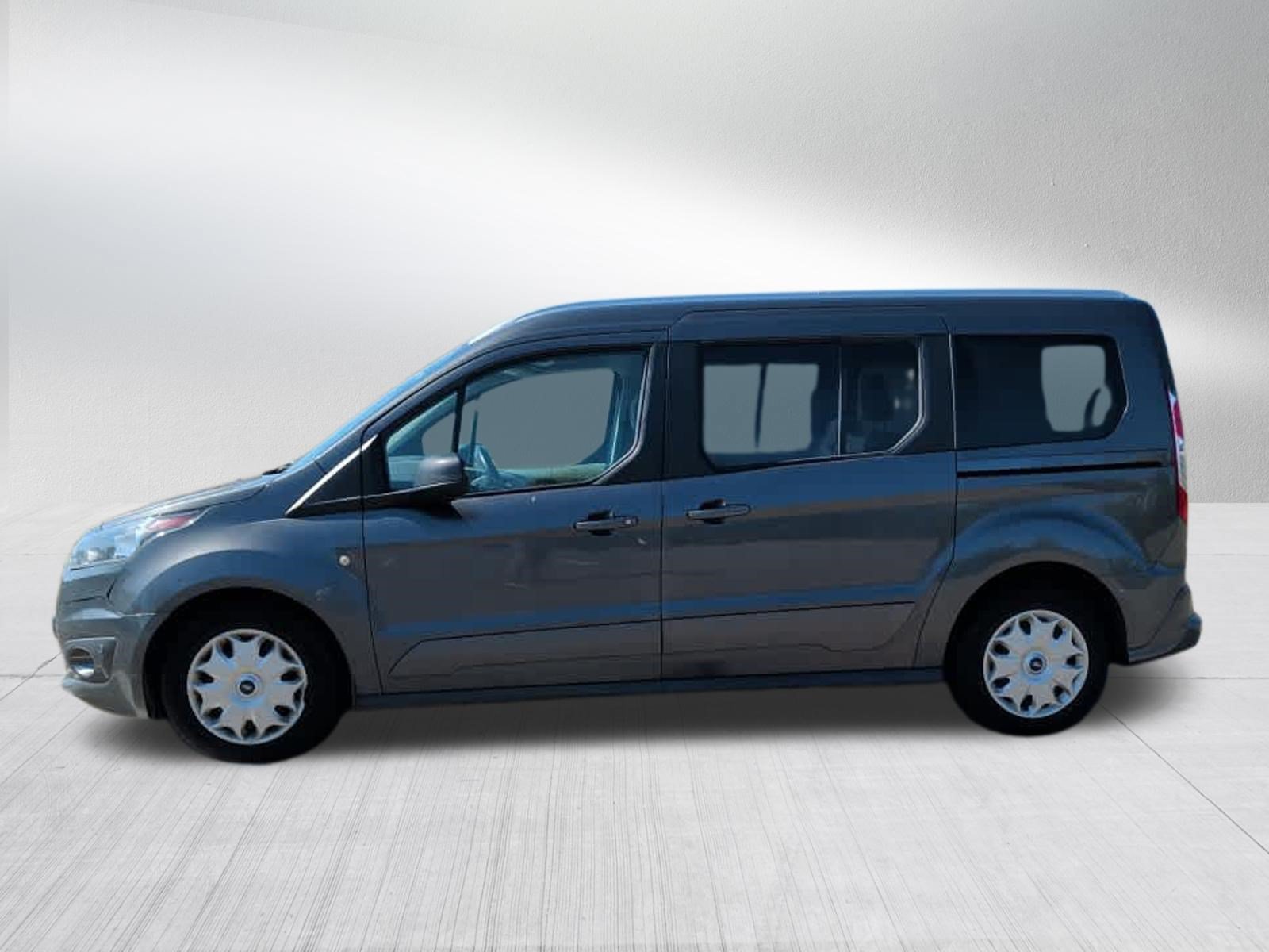 Used 2015 Ford Transit Connect XLT FWD image 2