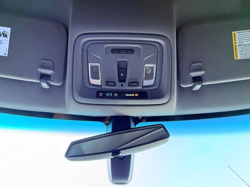 Used 2019 Chevrolet Silverado 1500 RST AWD/4WD image 56