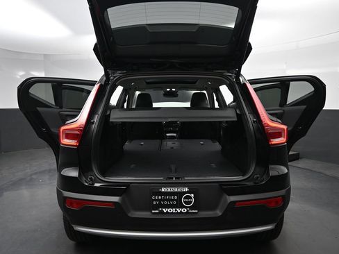 Used 2024 Volvo XC40 B5 Ultimate w/ Protection Package Premier AWD/4WD image 19