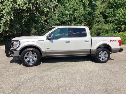 Used 2019 Ford F150 King Ranch w/ Equipment Group 601A Luxury AWD/4WD image 7