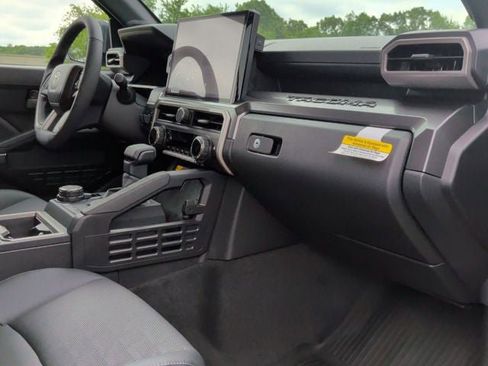 New 2026 Toyota Tacoma TRD Off-Road AWD/4WD image 29