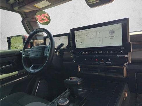 Used 2025 GMC Hummer EV 2X w/ LPO, Illumination Package AWD/4WD image 27