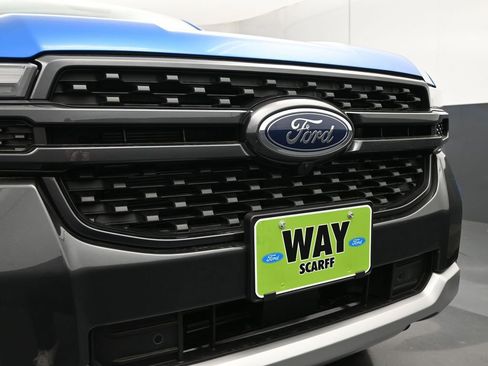 New 2025 Ford Ranger Lariat w/ FX4 Off-Road Package image 15