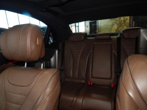 Used 2019 Mercedes-Benz S 560 4MATIC Sedan image 29